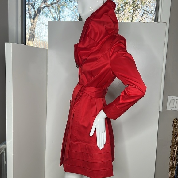 Dolce & Gabbana D & G Sz 6 Red Matte Satin Four Button Belted Trench Coat - Picture 2 of 11
